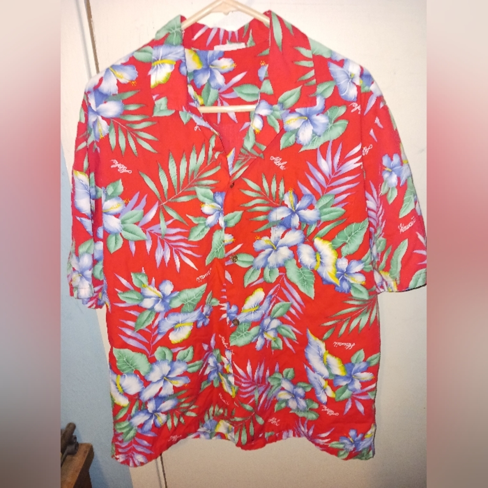 Hawaiian made shirt